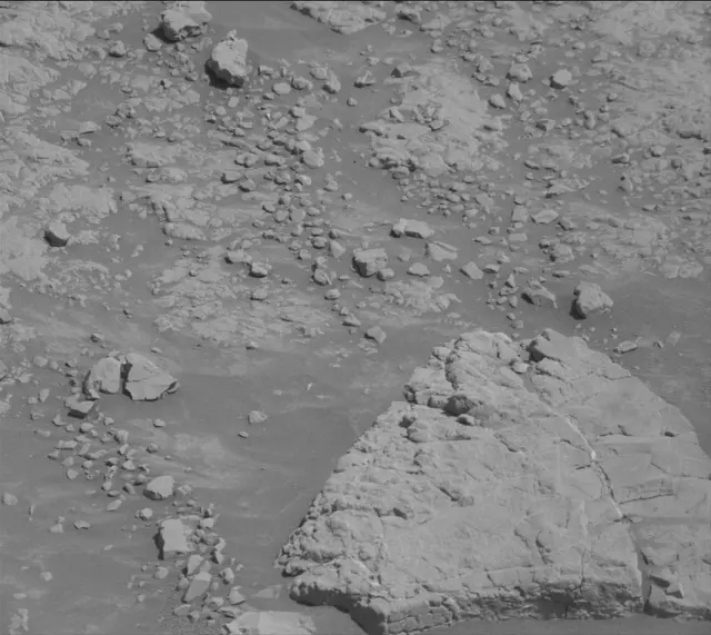 Sol 4587: Mast Camera (Mastcam)