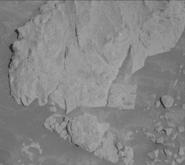 Sol 4587: Mast Camera (Mastcam)