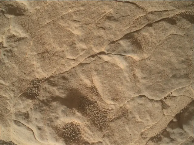 Sol 4587: Mars Hand Lens Imager (MAHLI)