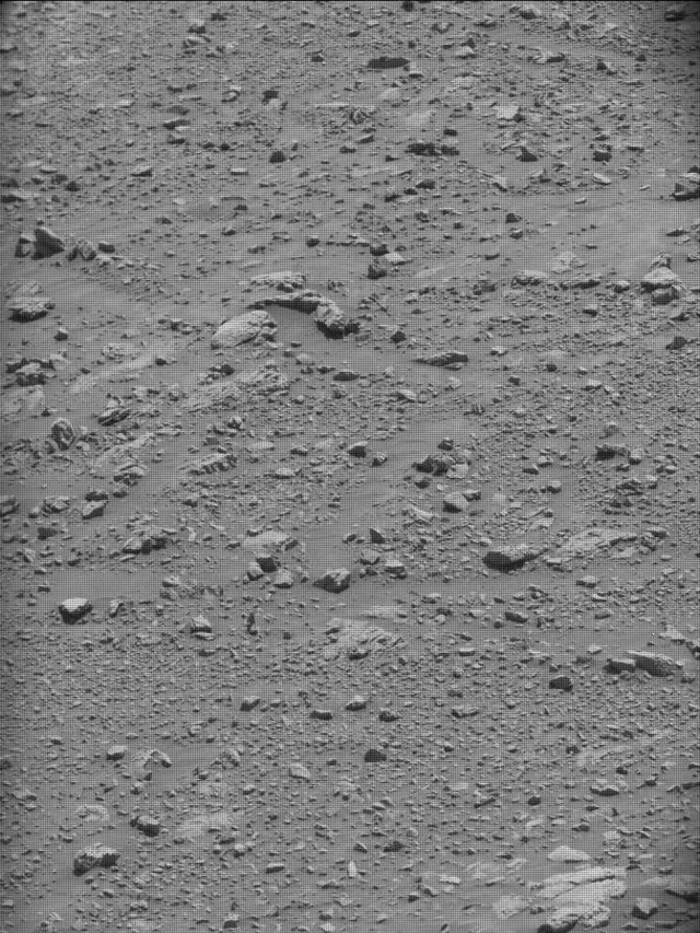 Sol 4588: Mast Camera (Mastcam)