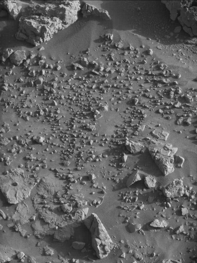 Sol 4588: Mast Camera (Mastcam)