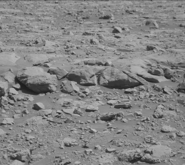 Sol 4588: Mast Camera (Mastcam)
