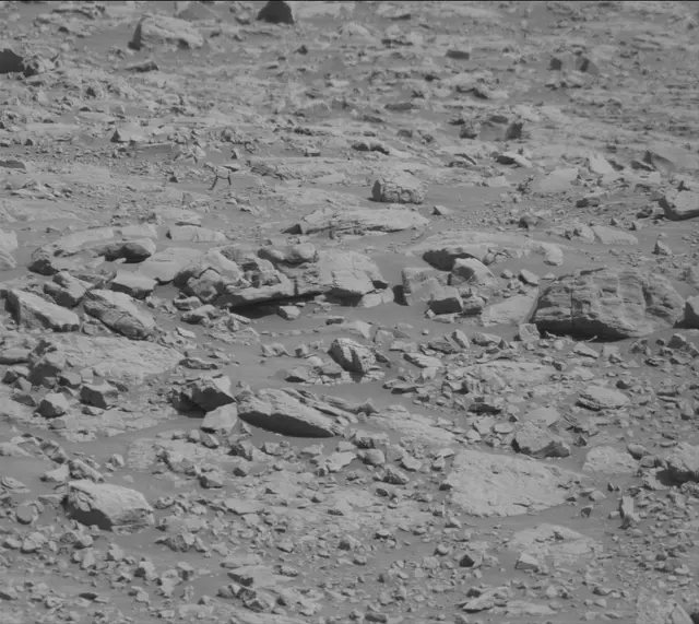 Sol 4588: Mast Camera (Mastcam)