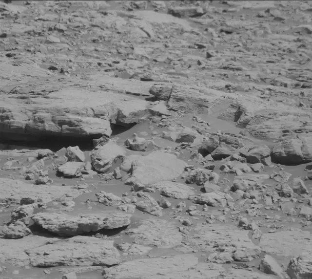 Sol 4588: Mast Camera (Mastcam)
