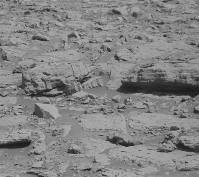 Sol 4588: Mast Camera (Mastcam)