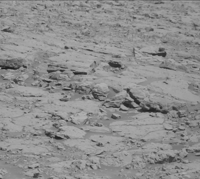 Sol 4588: Mast Camera (Mastcam)