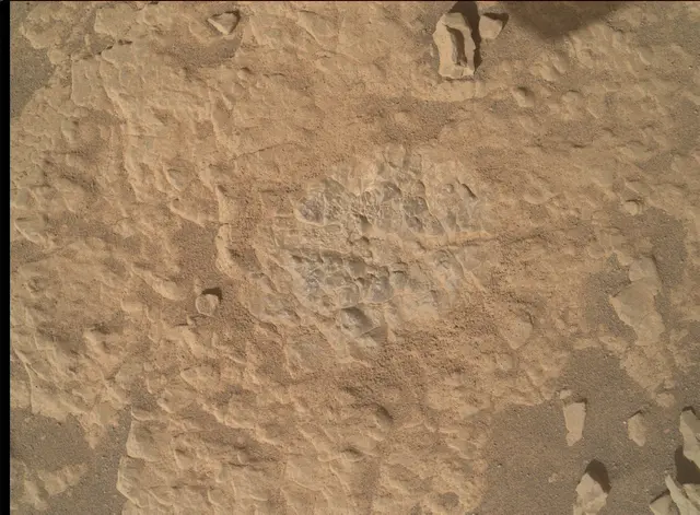 Sol 4588: Mars Hand Lens Imager (MAHLI)