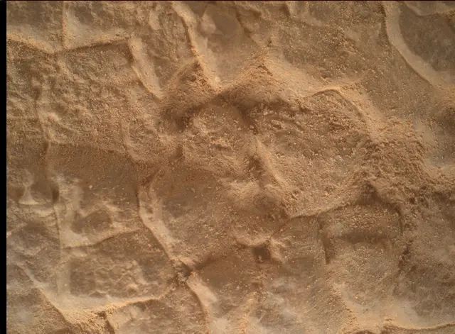 Sol 4588: Mars Hand Lens Imager (MAHLI)