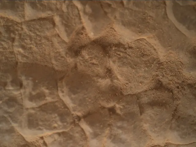 Sol 4588: Mars Hand Lens Imager (MAHLI)