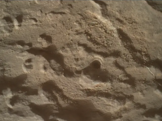 Sol 4590: Mars Hand Lens Imager (MAHLI)