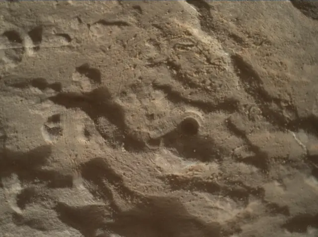 Sol 4590: Mars Hand Lens Imager (MAHLI)