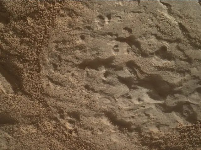 Sol 4590: Mars Hand Lens Imager (MAHLI)