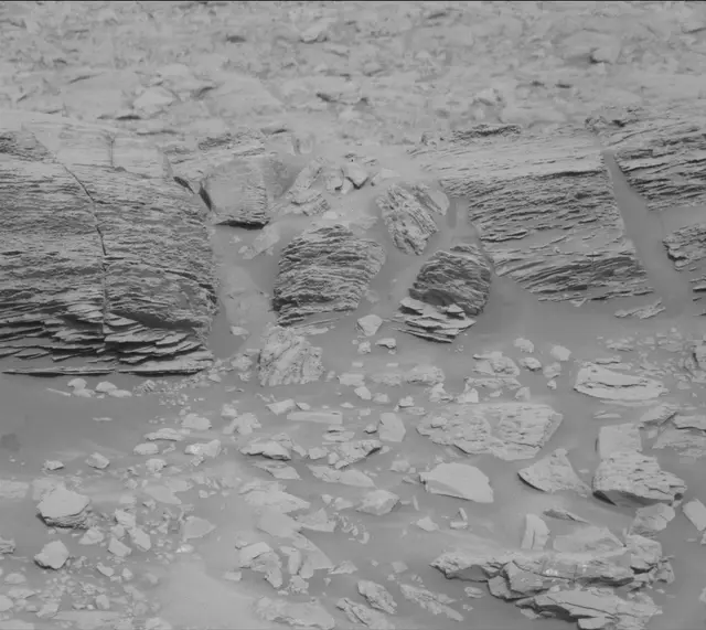 Sol 4591: Mast Camera (Mastcam)