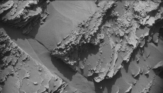 Sol 4593: Mast Camera (Mastcam)