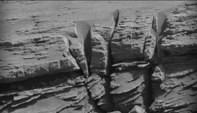 Sol 4593: Mast Camera (Mastcam)