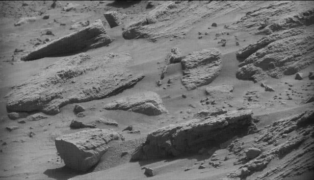 Sol 4593: Mast Camera (Mastcam)