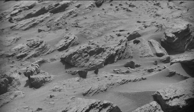 Sol 4593: Mast Camera (Mastcam)