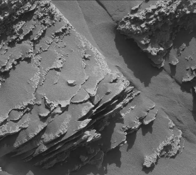 Sol 4593: Mast Camera (Mastcam)