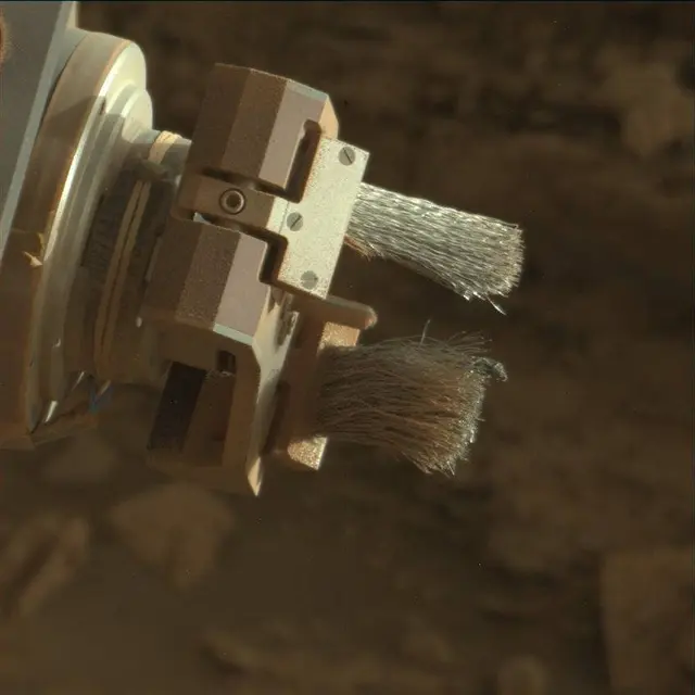 Sol 4593: Mast Camera (Mastcam)
