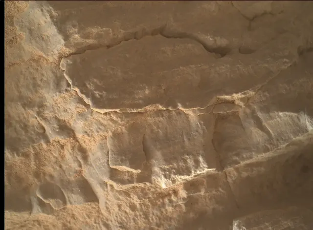 Sol 4593: Mars Hand Lens Imager (MAHLI)