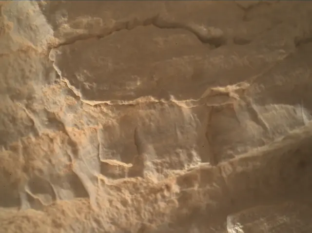 Sol 4593: Mars Hand Lens Imager (MAHLI)