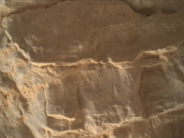Sol 4593: Mars Hand Lens Imager (MAHLI)