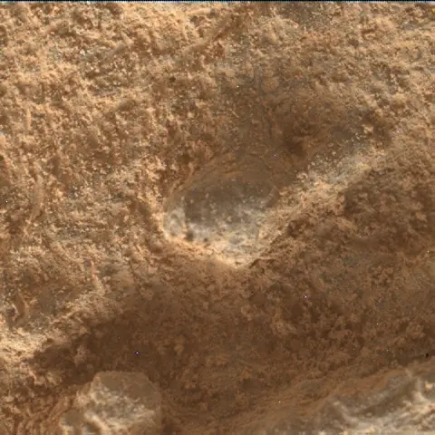 Sol 4593: Mars Hand Lens Imager (MAHLI)