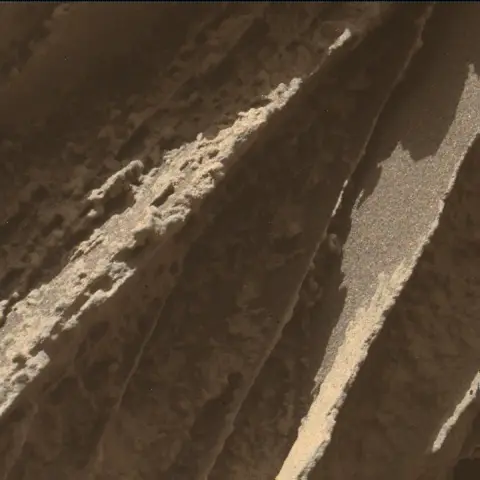 Sol 4593: Mars Hand Lens Imager (MAHLI)