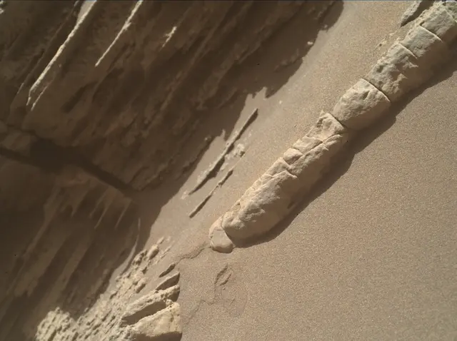 Sol 4593: Mars Hand Lens Imager (MAHLI)