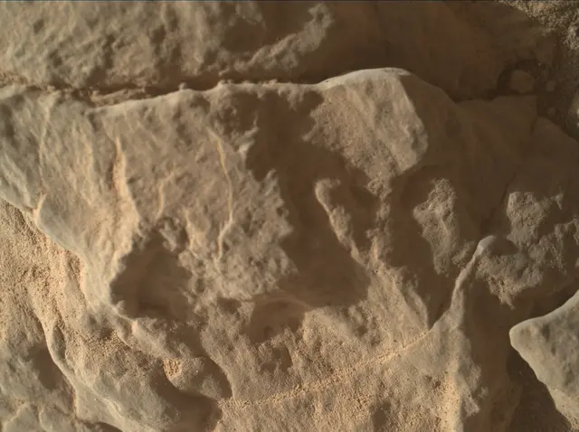 Sol 4595: Mars Hand Lens Imager (MAHLI)