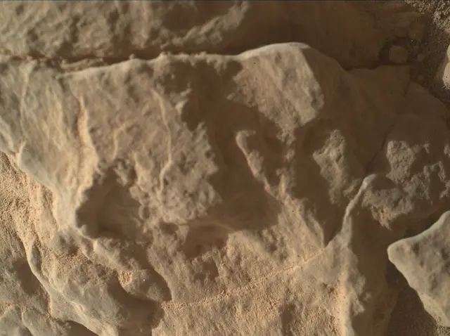 Sol 4595: Mars Hand Lens Imager (MAHLI)