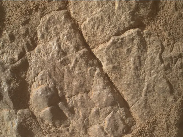 Sol 4595: Mars Hand Lens Imager (MAHLI)