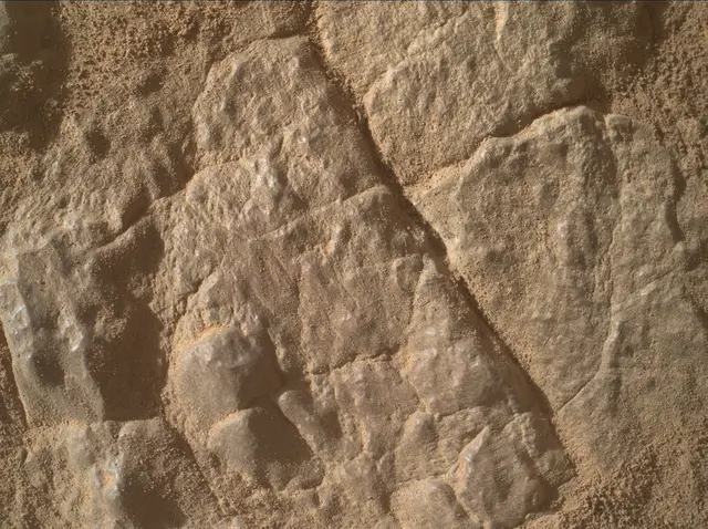 Sol 4595: Mars Hand Lens Imager (MAHLI)