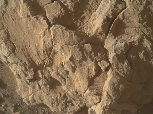 Sol 4595: Mars Hand Lens Imager (MAHLI)