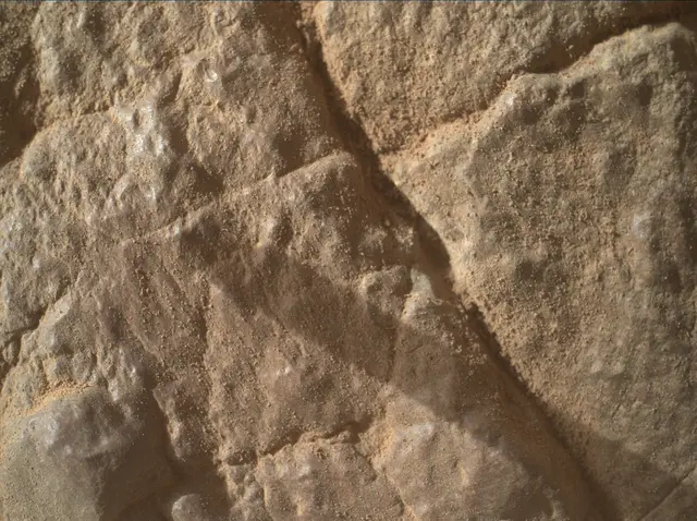 Sol 4595: Mars Hand Lens Imager (MAHLI)