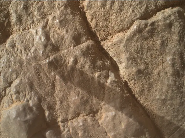 Sol 4595: Mars Hand Lens Imager (MAHLI)