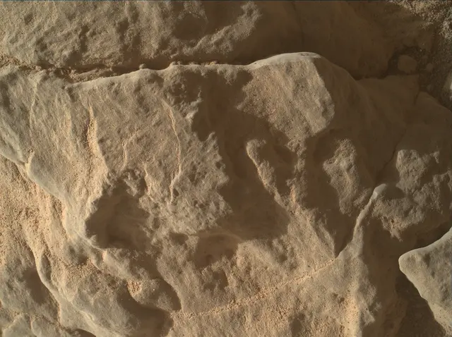 Sol 4596: Mars Hand Lens Imager (MAHLI)