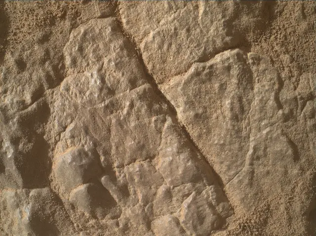 Sol 4596: Mars Hand Lens Imager (MAHLI)