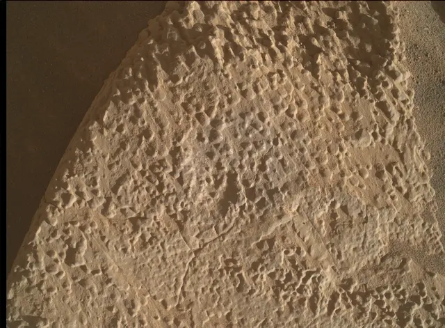 Sol 4597: Mars Hand Lens Imager (MAHLI)