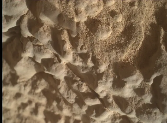 Sol 4597: Mars Hand Lens Imager (MAHLI)
