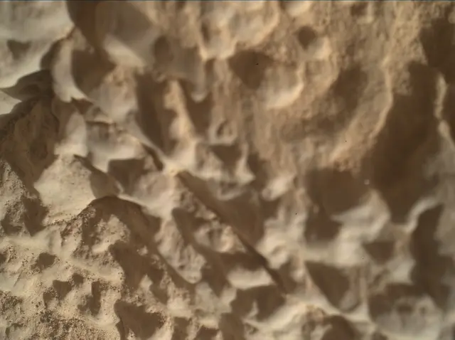 Sol 4597: Mars Hand Lens Imager (MAHLI)