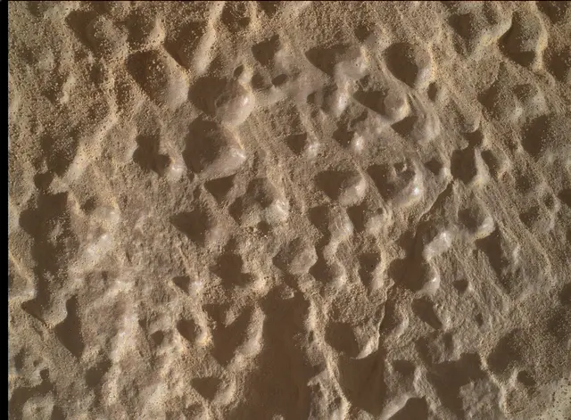 Sol 4597: Mars Hand Lens Imager (MAHLI)