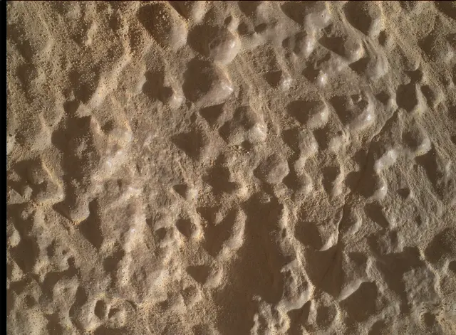 Sol 4597: Mars Hand Lens Imager (MAHLI)