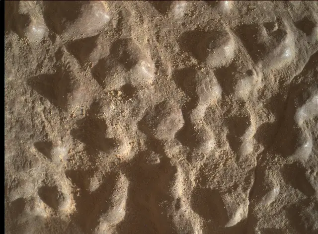 Sol 4597: Mars Hand Lens Imager (MAHLI)