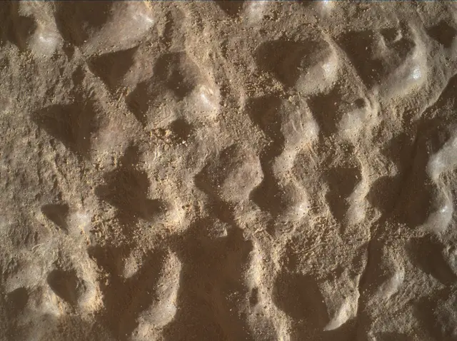 Sol 4597: Mars Hand Lens Imager (MAHLI)