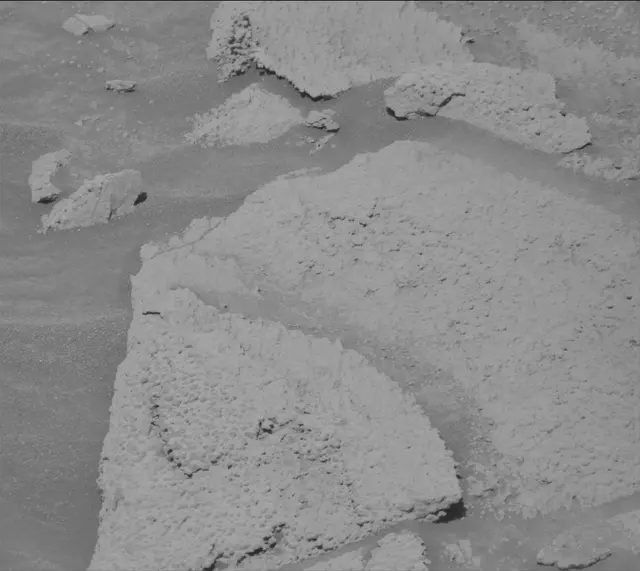 Sol 4598: Mast Camera (Mastcam)
