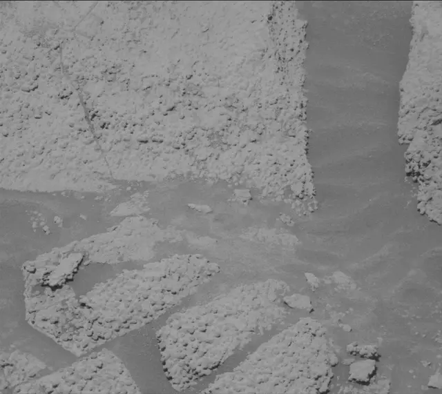 Sol 4598: Mast Camera (Mastcam)