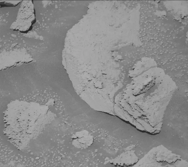 Sol 4598: Mast Camera (Mastcam)