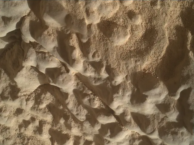 Sol 4598: Mars Hand Lens Imager (MAHLI)