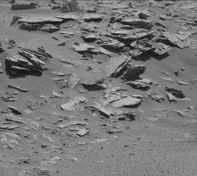 Sol 4600: Mast Camera (Mastcam)